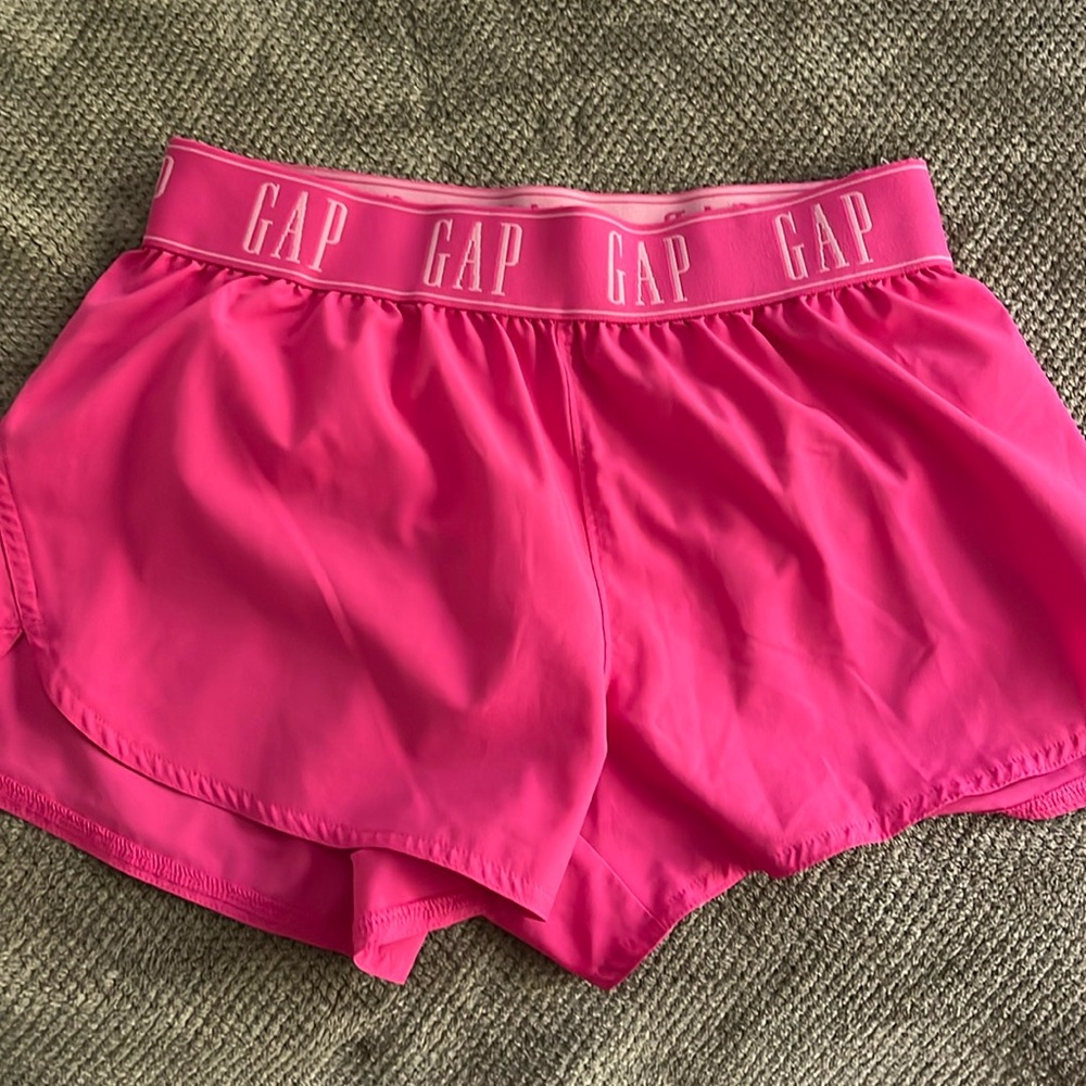 GapFit Shorts
